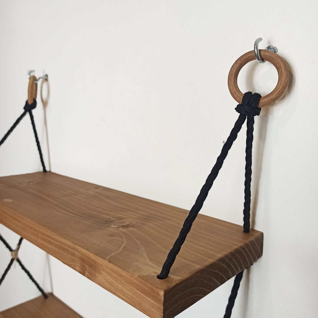 Etagere faite en France - Etagère suspendue en bois & corde noire - 3 étages-Holbox Spirit